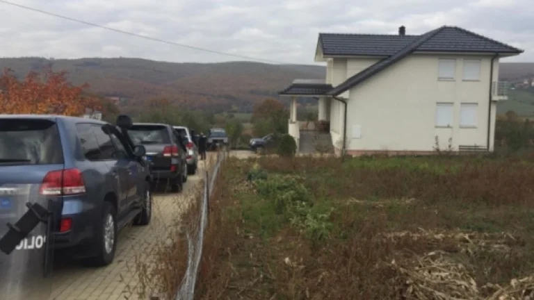 Las redadas de Jakup Krasniqi, incluso en Negrovc