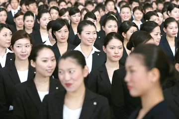 5 Why Japanese women look younger and grow older
