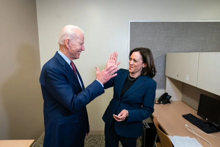 Two Corleone staff members Kamala Harris suspends campaign