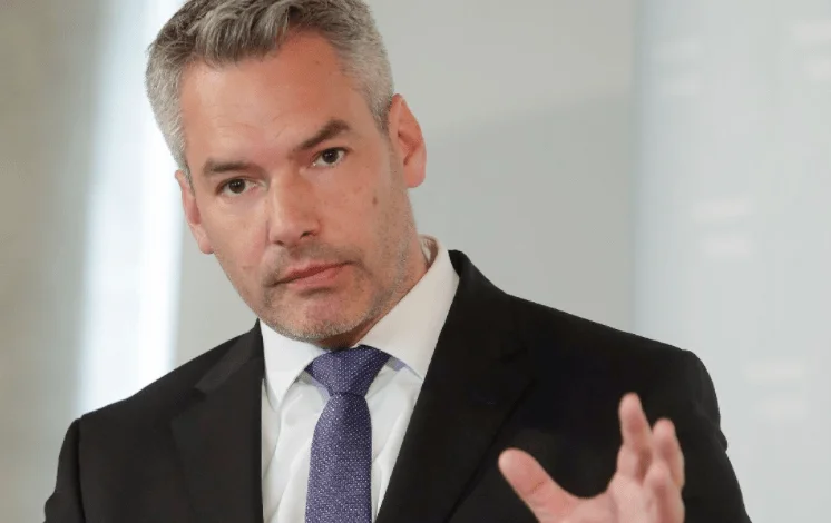 Austria's Interior Minister: Visible terrorist attack