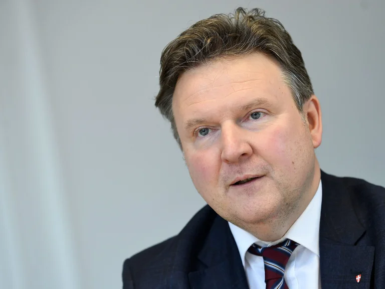 Chairman of Vienna: I'm shocked by the attack, one of the authors committed suicide bombing.