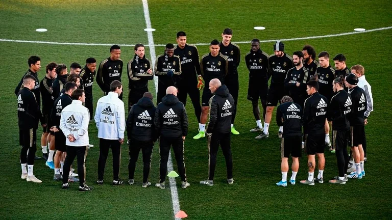 Për herë të parë pas 40 vitesh Real Madridi nuk transferon, por ka fituar para marramendëse nga shitjet