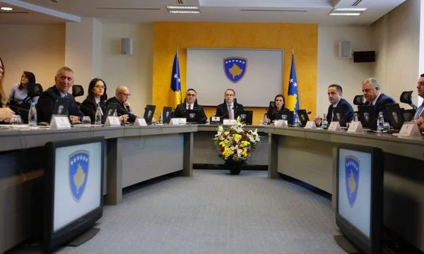 Vendosen masat e reja për parandalimin e shpërndarjes së koronavirusit