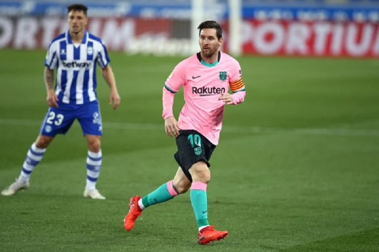 Barcelona continues with its poor form in La League, equals Alaves