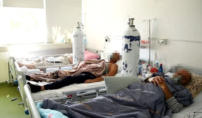 La situation COVID-19 a éclaté au Kosovo, et il ne reste que 20 lits dans les zones infectées.