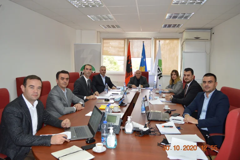 Le conseil d'administration approuve le plan d'affaires et le budget pour 2021