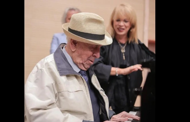 Le père de la soprano Inva Mula meurt