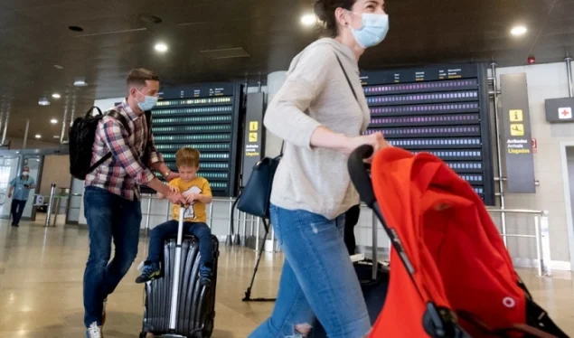 La Svizzera impone nuove restrizioni anti CO VID-19