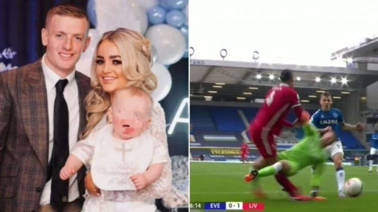 Pickford engage une assurance après les menaces qu'il a prises contre la blessure de Van Diek