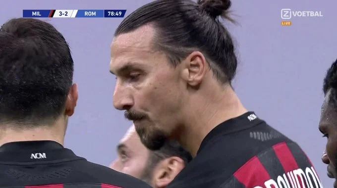 Extraordinario Ibrahimovic no se equivoca por pena