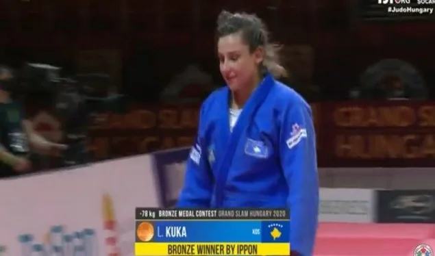 Loriana Kuka gana bronce