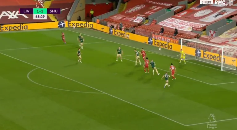 Liverpool übernimmt Sheffield, Jotham fällt über alle und schüttelt das Gasttor