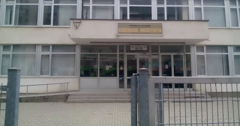Xhemajl Mustafa” school in Pristina closes due to COVID-19