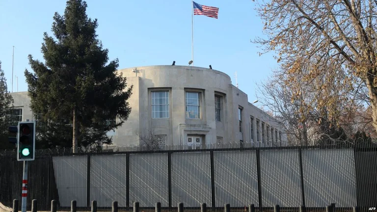 Alarm for terrorist attacks, US Embassy in Turkey suspends services
