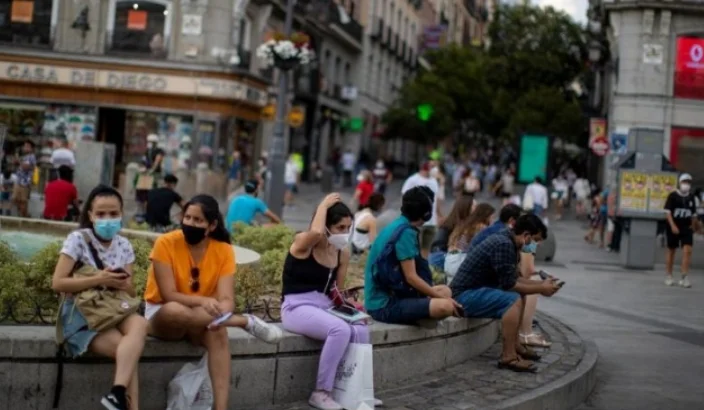 Après l'impasse, Madrid impose le siège de la nuit