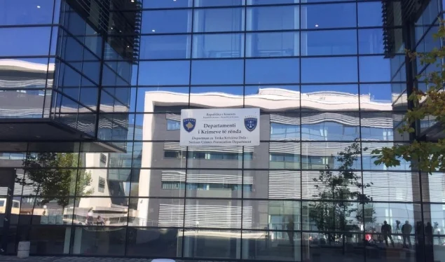 Le suspect d'abus de plus de 2 millions d'euros est jugé