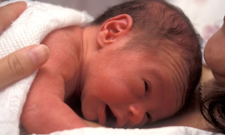 Study: Contaminated air, especially inside houses, is killing 500,000 babies a year.