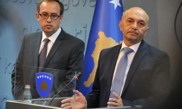 Nuk përmbahet Isa Mustafa: E quan Vjosa Osmanin “kopje” të Kurtit që ia humbi zgjedhjet LDK-së