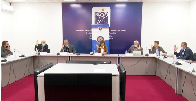 CEC crash, Valdete Daka is forced to close the meeting