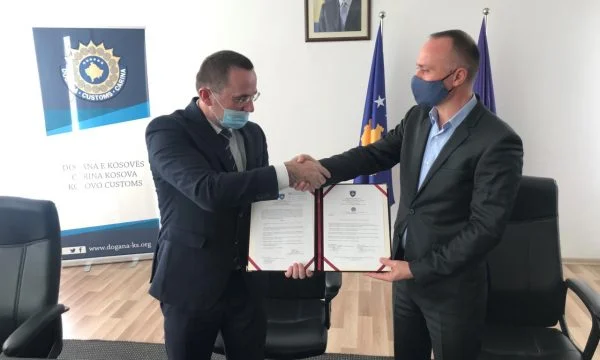 Hoti a congédié le directeur des douanes
