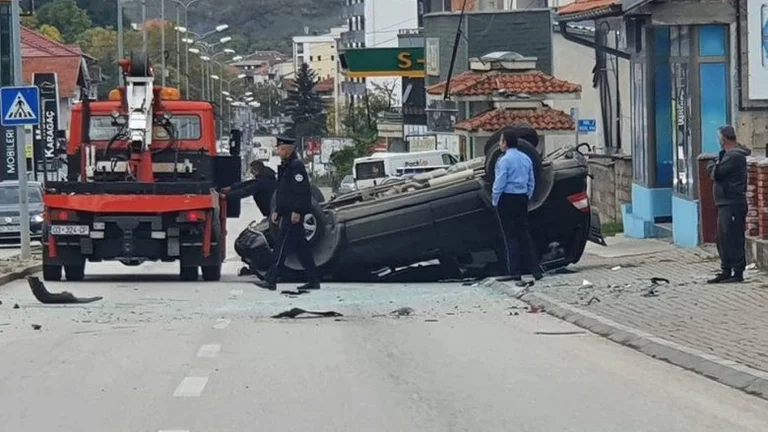 Fuerte accidente en la salida de Pec, cuatro heridos.