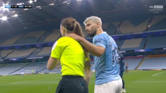 Aguero molested the judge, Guardiola defends the player