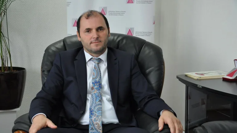 El ex director de ATK participó en una red criminal de impuestos familiares y empleo