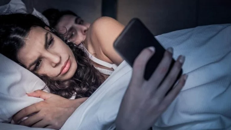Study: Women betray three and a half years after marriage