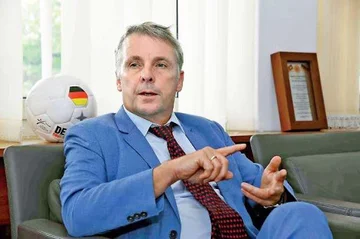 Embajador alemán en Kosovo: No hay otra alternativa sino el diálogo
