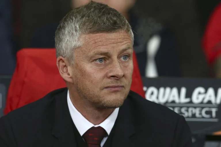 Solskjaer au bord du licenciement, Man United a décidé de son successeur