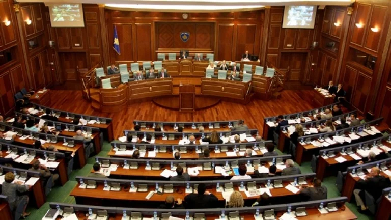 LDK VV ignora nuovamente il voto di legge che protegge KLA