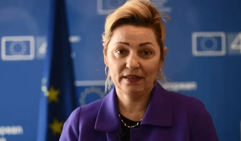 L'UE reprend le Kosovo après que la VV n'a pas voté les accords internationaux: Apostolico exprime une profonde déception