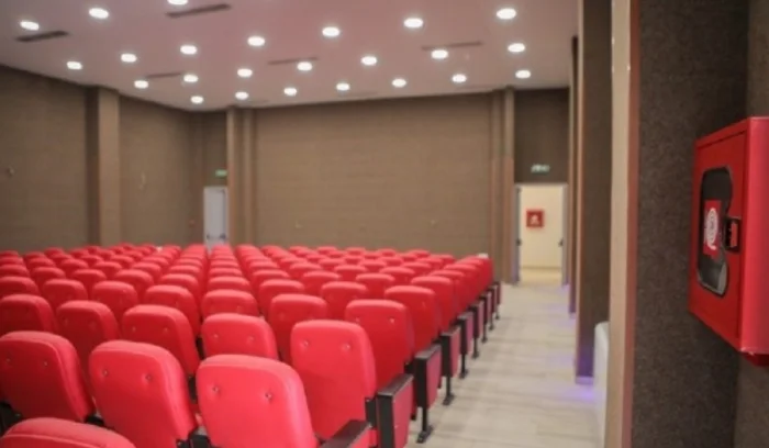 Cinemas Return to Albania