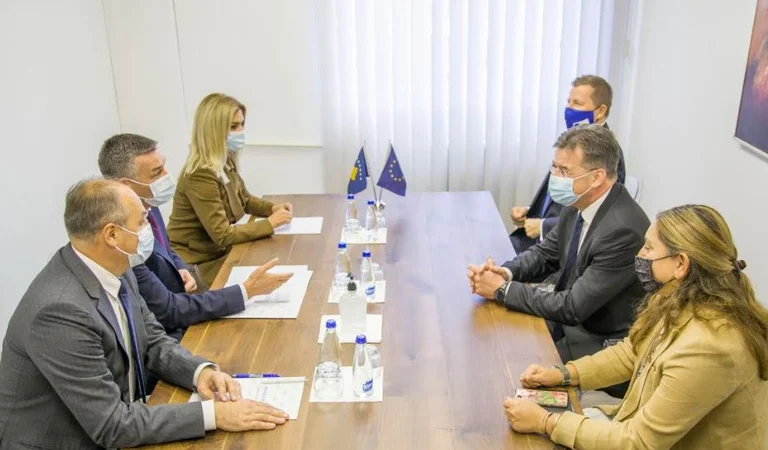 Vesel-Lajcak meeting: Wessel meets Lajcak: Kosovo needs final agreement with Serbia