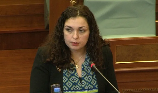 Vjosa Osmani ankohet pse mediat ia publikuan blerjen e tokës