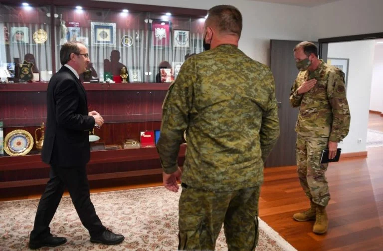 Hoti hosted a new US military attaché meeting