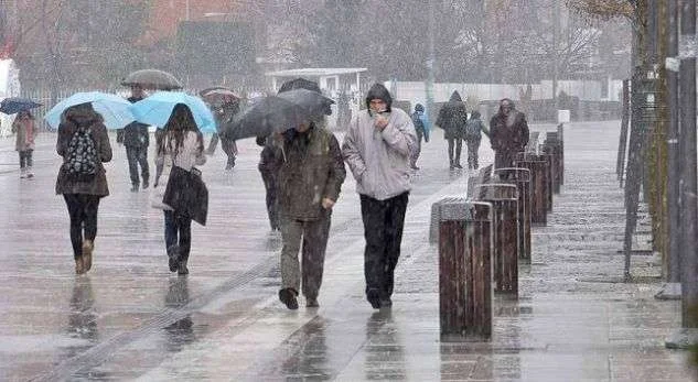 La primera nevada en el país se espera hoy