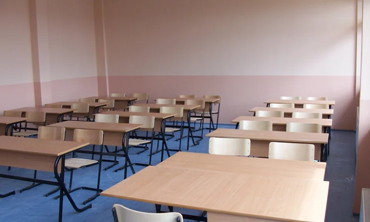 Shutting down primary school “Peter Bogdani” in Pristina, three teachers and a technical worker come up positive with Ovid