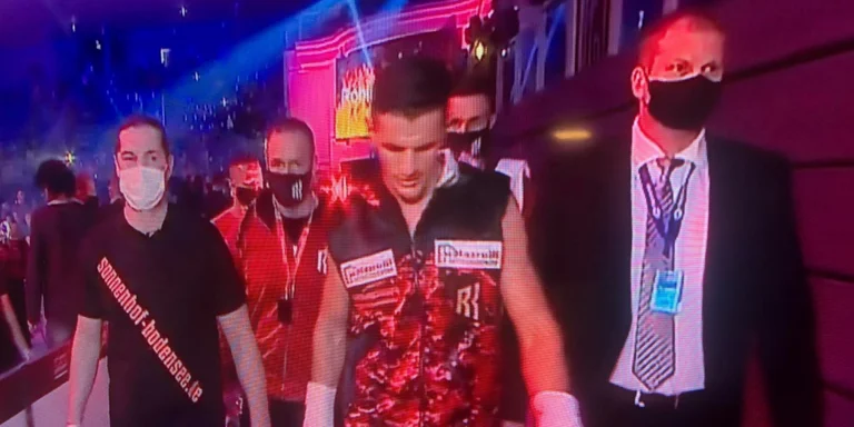 Haxhi Krasniqi entered the ring with the black and red song before brutally nominated the opponent to declare himself world champion