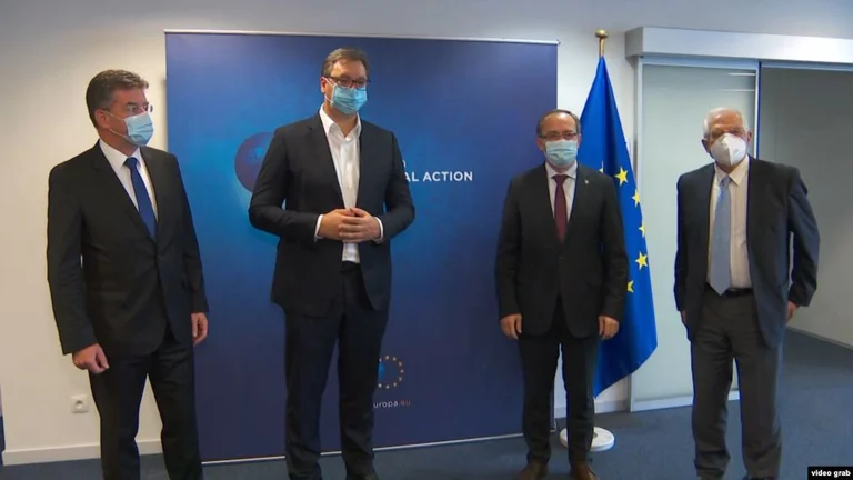 L ' Association des municipalités à majorité serbe bloque le Kosovo-Serbie