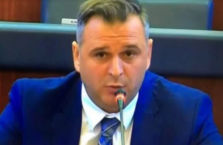 Bajqinovci Hoti: Ne vous inquiétez pas, partez
