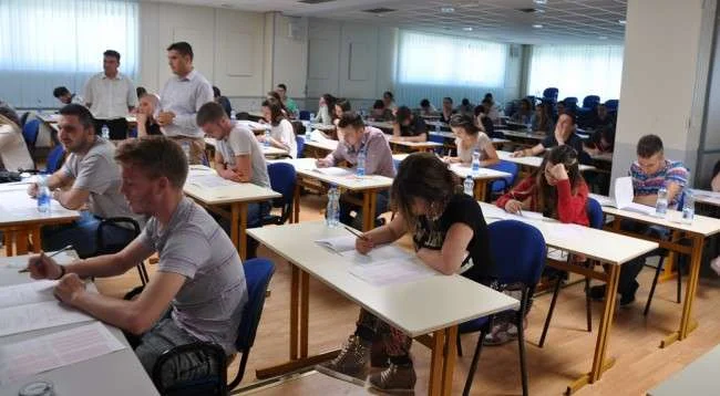 Le deuxième test à terme prend demain