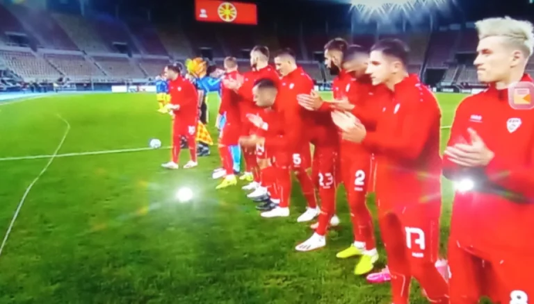 Albanischer Fußballspieler singten nicht vor dem Spiel mit dem Kosovo