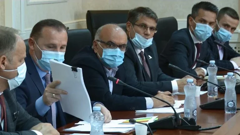 Ikja e mjekëve në vendet perëndimore, Zemaj zotohet se s’do të mbetet më asnjë i papunë
