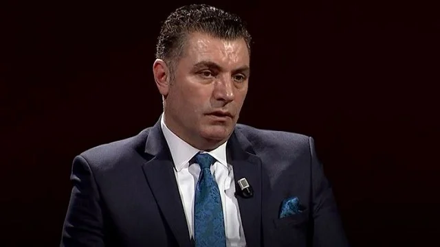 Merret vesh se sa para ka fituar Frashër Demaj në projektin e librave të historisë alternative, ku thuhet se Reçaku është “incident”