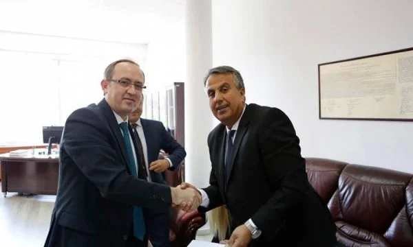 Etem Arifi në burg, nënkryetari i partisë së tij hedh dyshime për arsyen e arrestimit