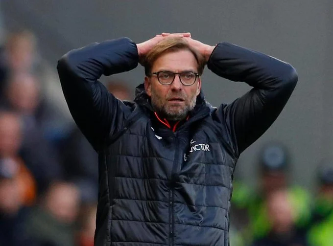 Aston Villa e ‘gjunjëzon’ Liverpoolin, shënon për të katërtën herë