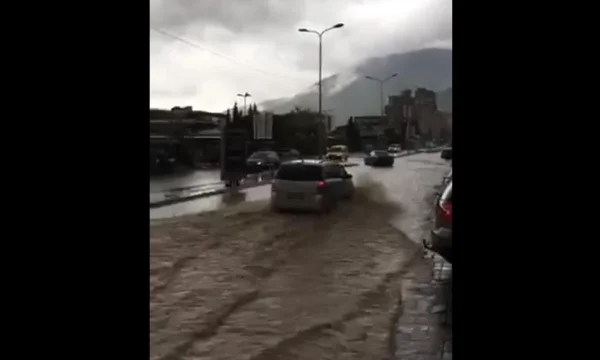 Shi i madh, vërshohet Peja