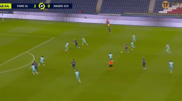 Neymar nuk mund të ndalet së shënuari, ‘ngulitë’ topin në rrjetë përsëri