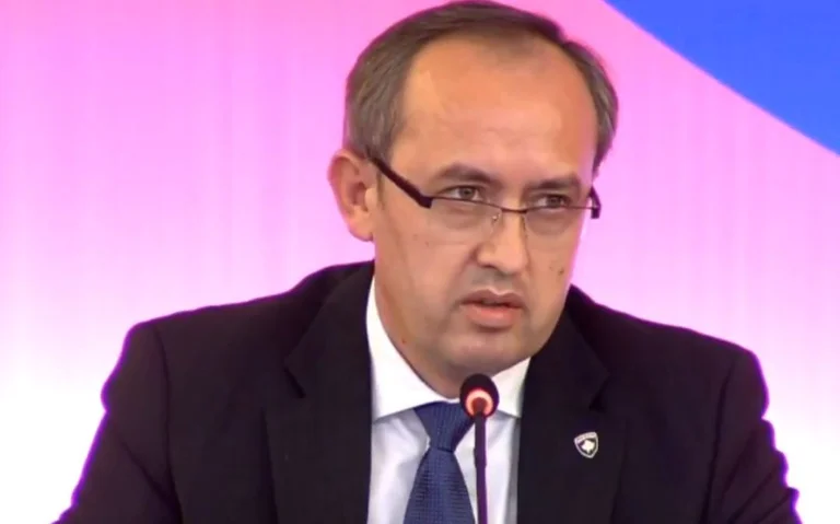 Hoti: Dialogu mbetet sfidë për Kosovën